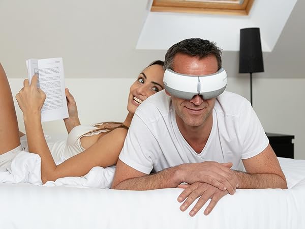 Masajeador ocular premium en uso